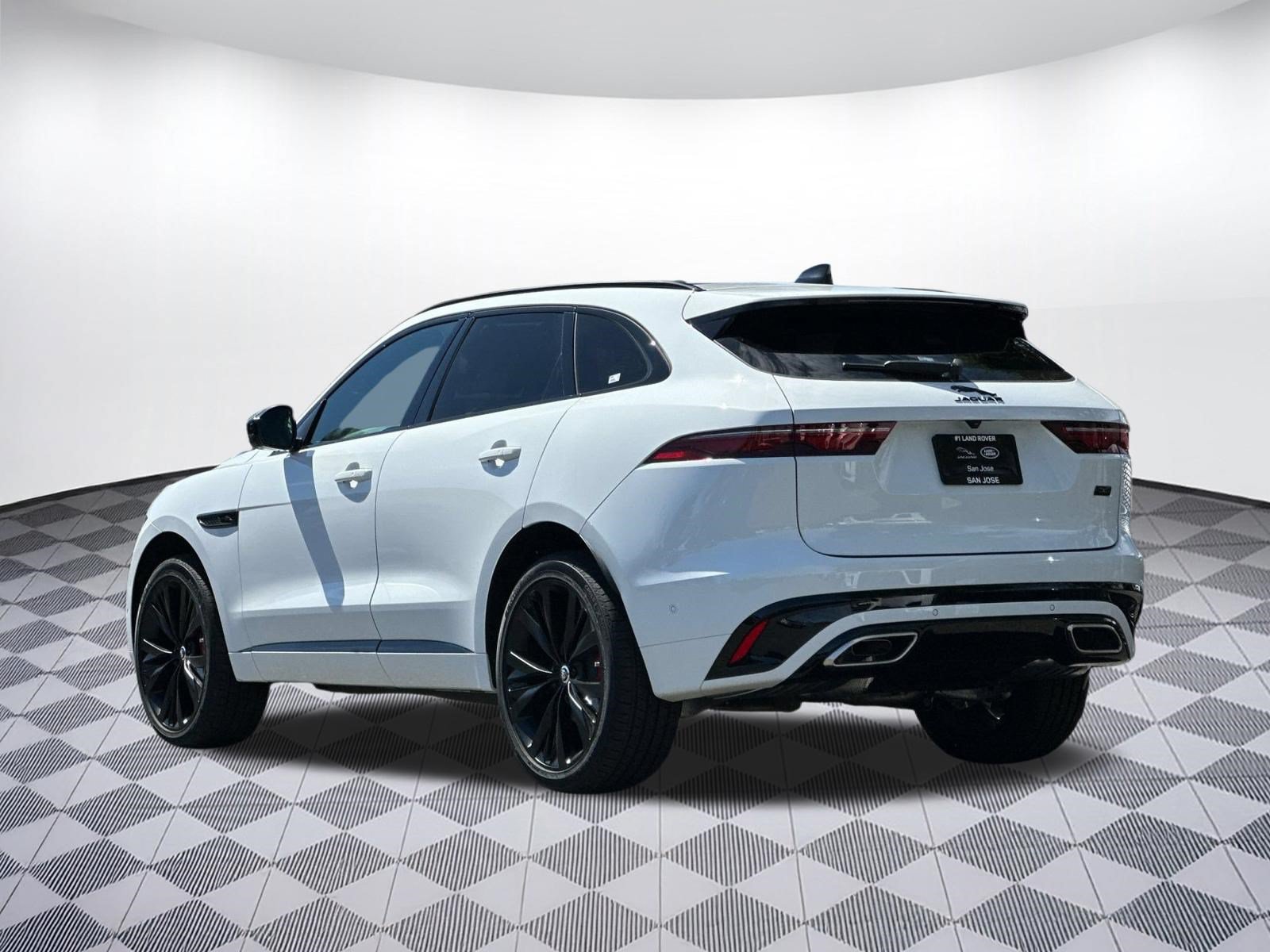 New 2026 Jaguar F-PACE R-Dynamic S AWD/4WD image 3