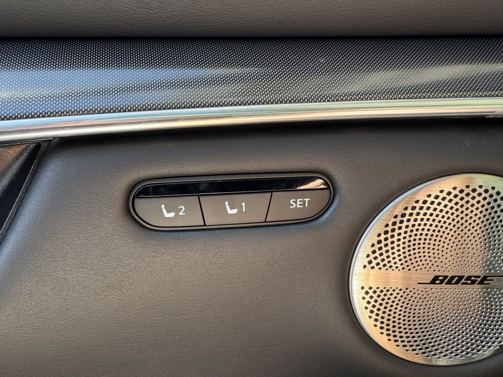 Used 2023 INFINITI QX50 Luxe image 31