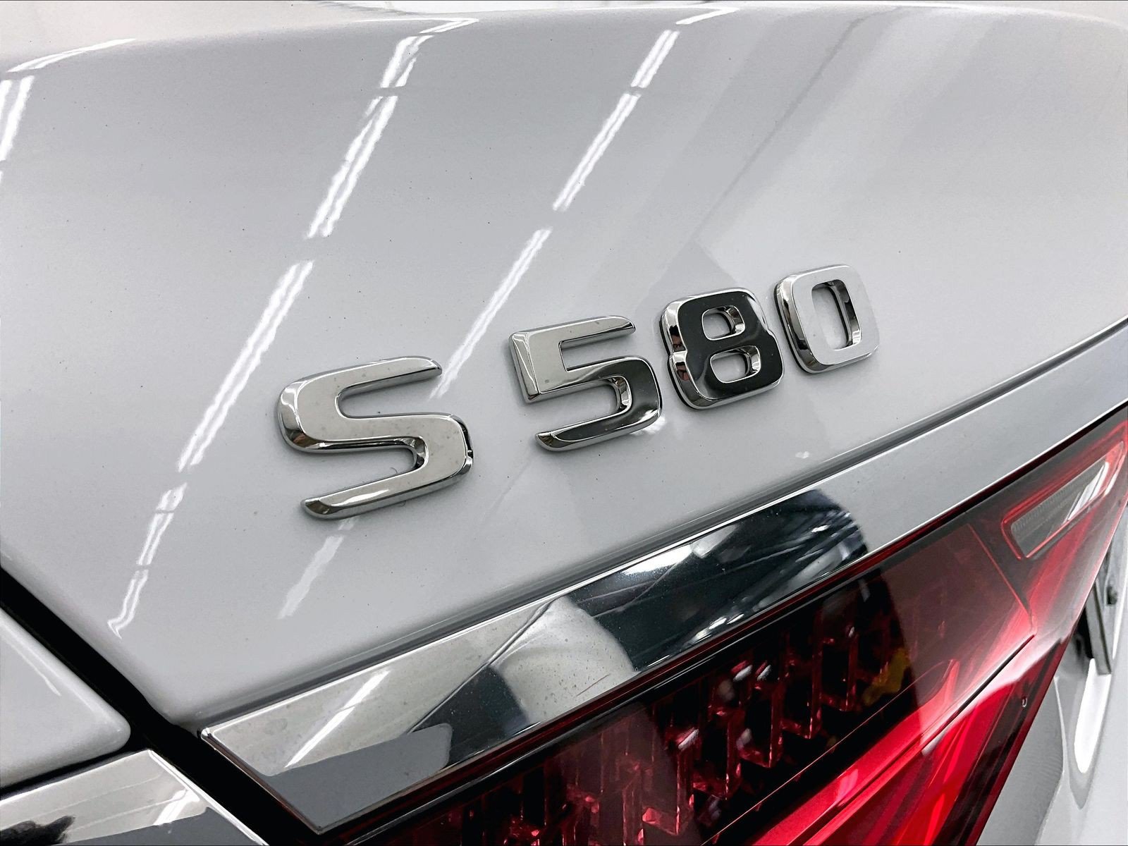 Used 2026 Mercedes-Benz S 580 4MATIC Sedan image 32