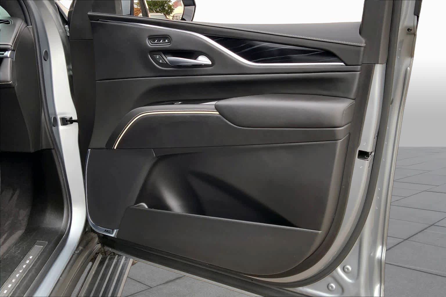 Used 2024 Cadillac Escalade V w/ LPO, Floor Liner Package AWD/4WD image 22