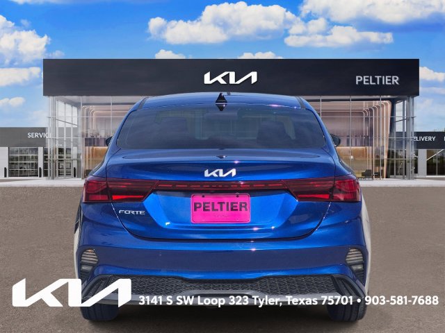 Certified 2024 Kia Forte LXS FWD image 5