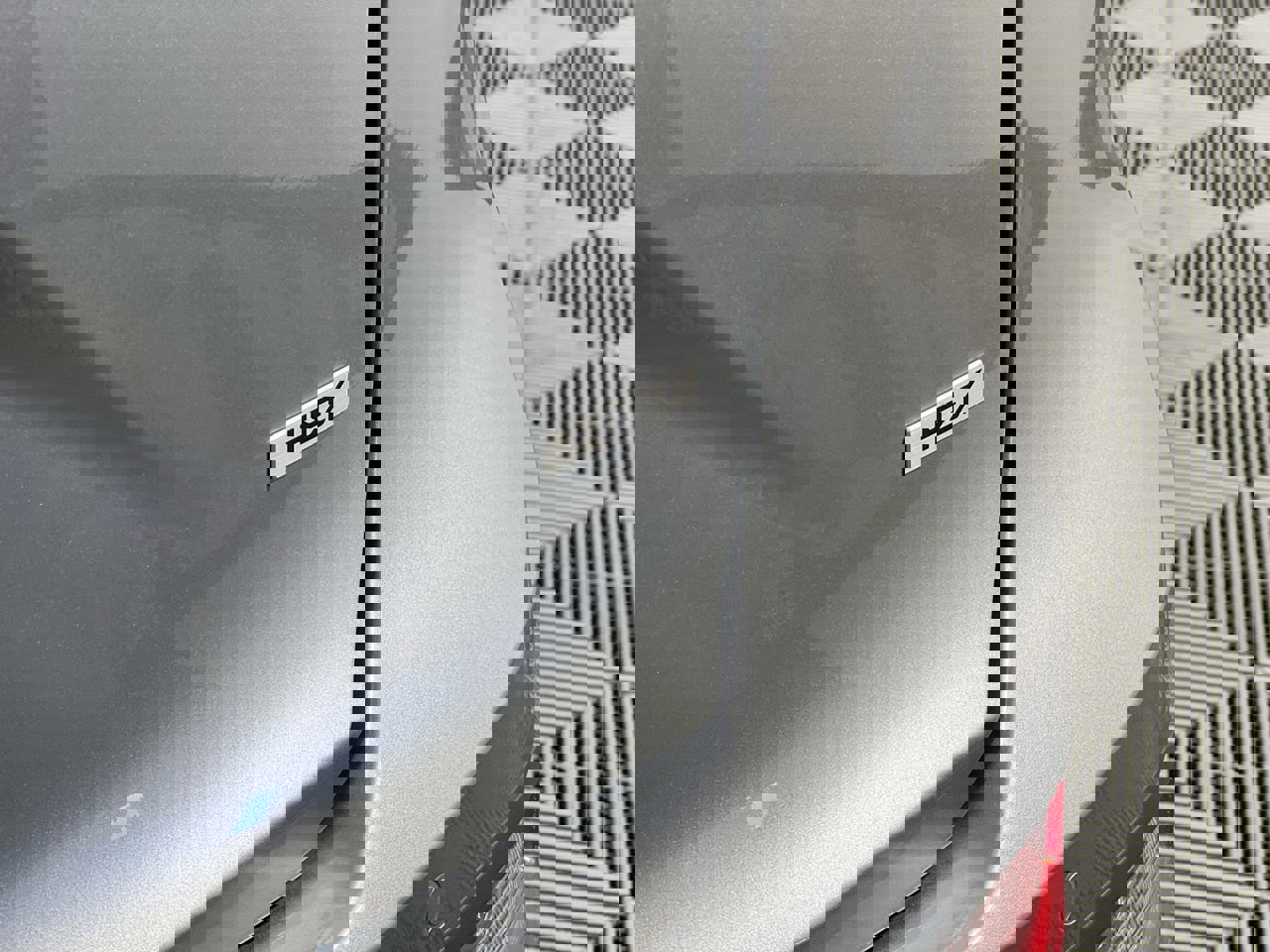 Certified 2023 Kia Niro EX image 6