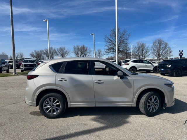 Used 2025 MAZDA CX-5 AWD 2.5 S w/ Select Package image 10