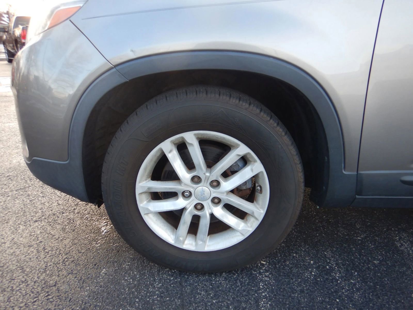 Used 2014 Kia Sorento LX image 22