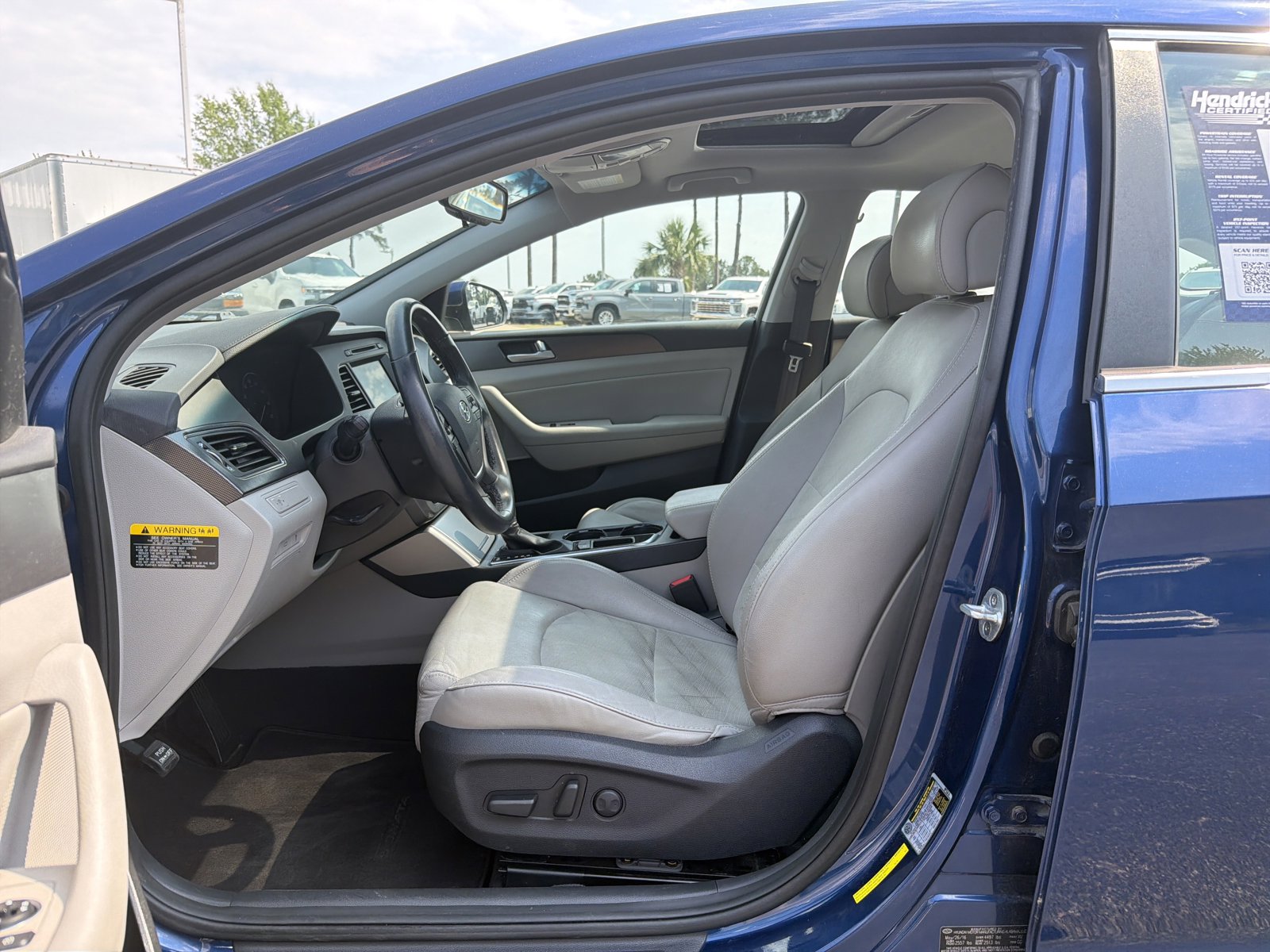 Used 2017 Hyundai Sonata Sport w/ Value Edition Package 02 FWD image 14