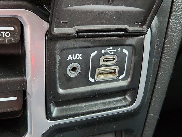 Used 2018 Jeep Wrangler Unlimited Sport S AWD/4WD image 21