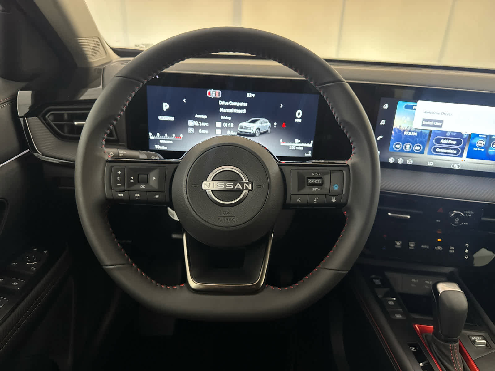 New 2026 Nissan Kicks SR image 12