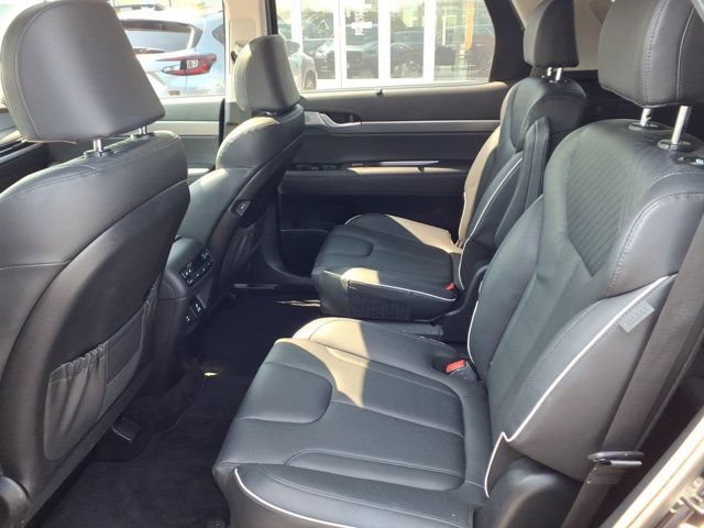 Used 2023 Hyundai Palisade SEL w/ Premium Package AWD/4WD image 28