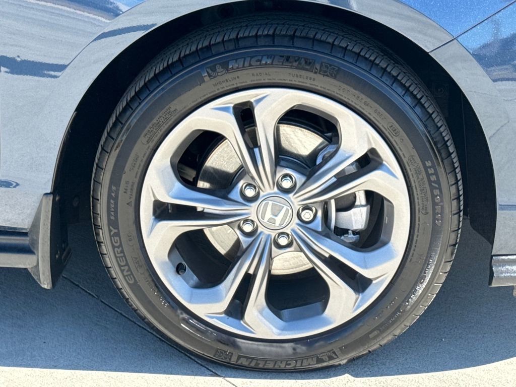 Certified 2023 Honda Accord EX image 9