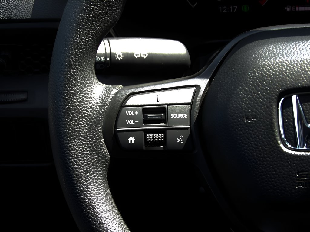 Used 2025 Honda CR-V LX image 23