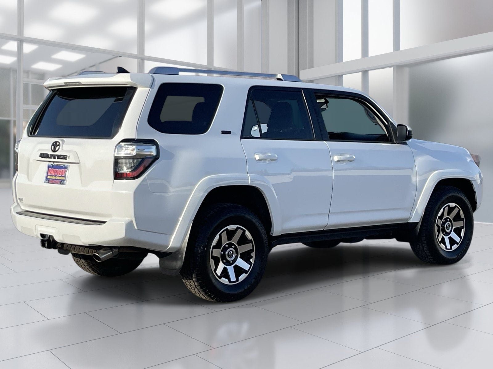 Used 2016 Toyota 4Runner SR5 RWD image 6
