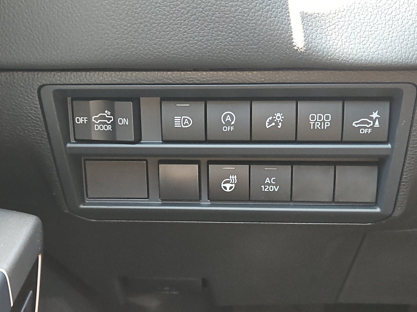 New 2026 Toyota Tundra Limited AWD/4WD image 29