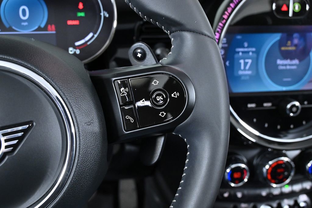Certified 2024 MINI Cooper S FWD image 17