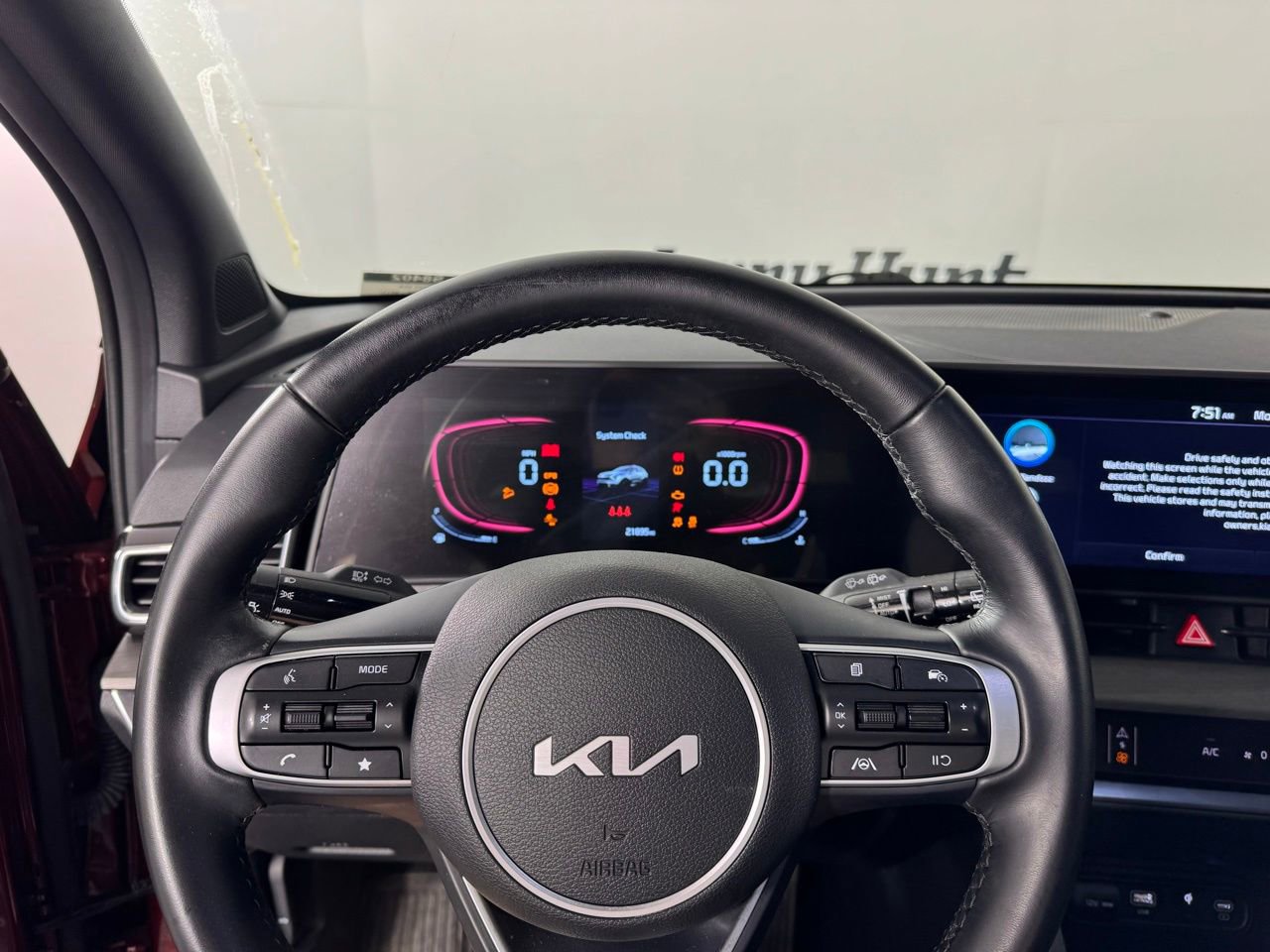 Used 2025 Kia Sportage X-Line w/ Premium Package image 24