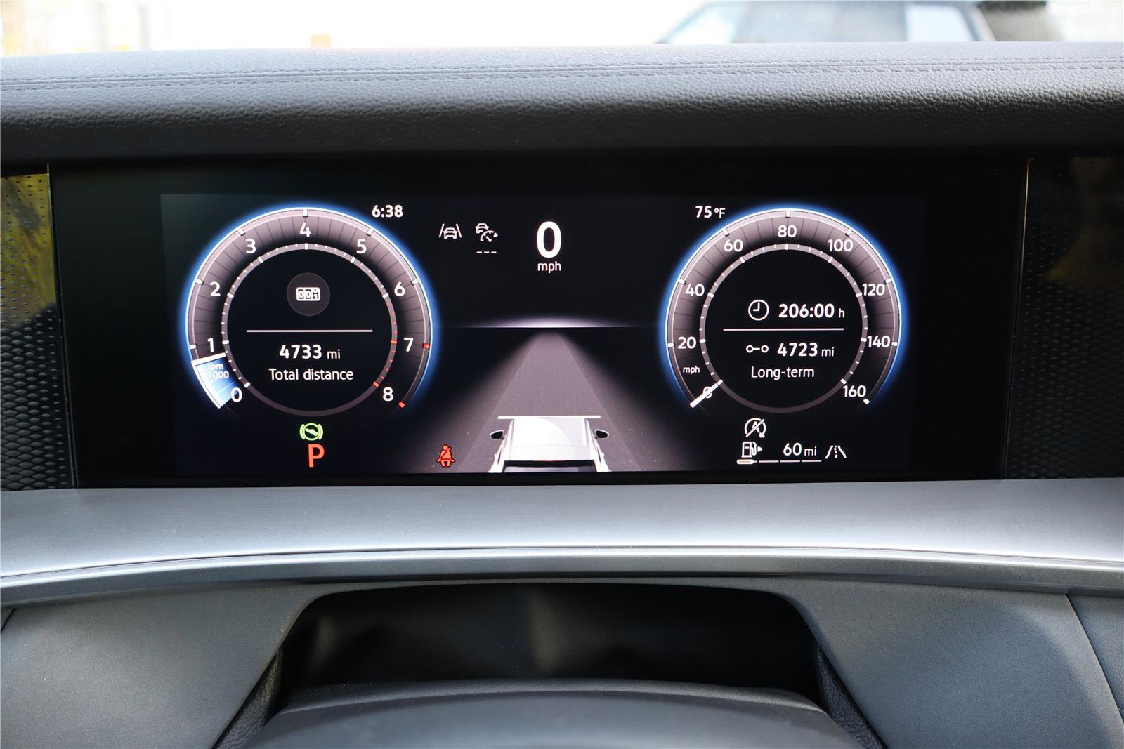 Certified 2025 Volkswagen Tiguan SE AWD/4WD image 18