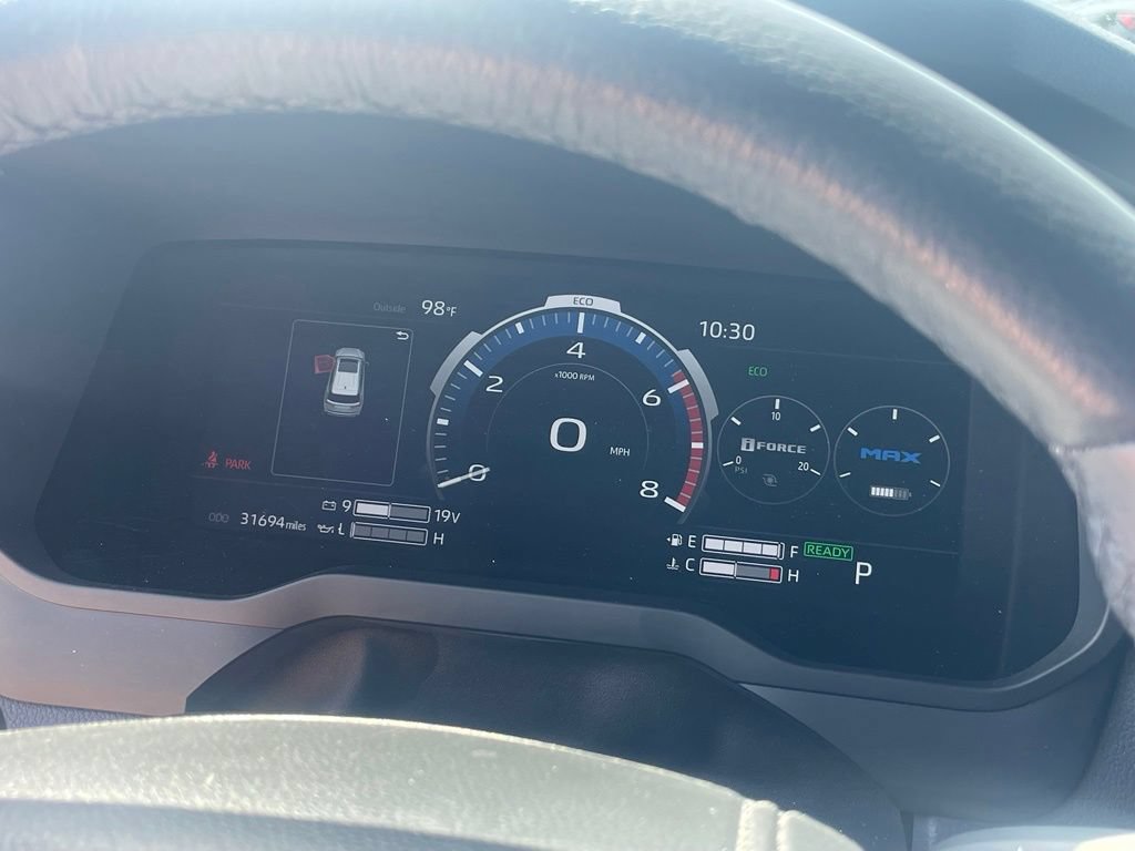Used 2025 Toyota Sequoia SR5 AWD/4WD image 14