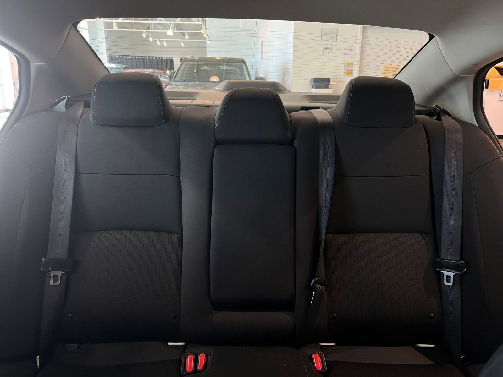 Used 2025 Nissan Altima 2.5 SV image 37