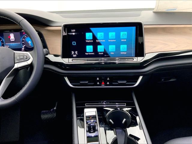 New 2026 Volkswagen Atlas SE image 8