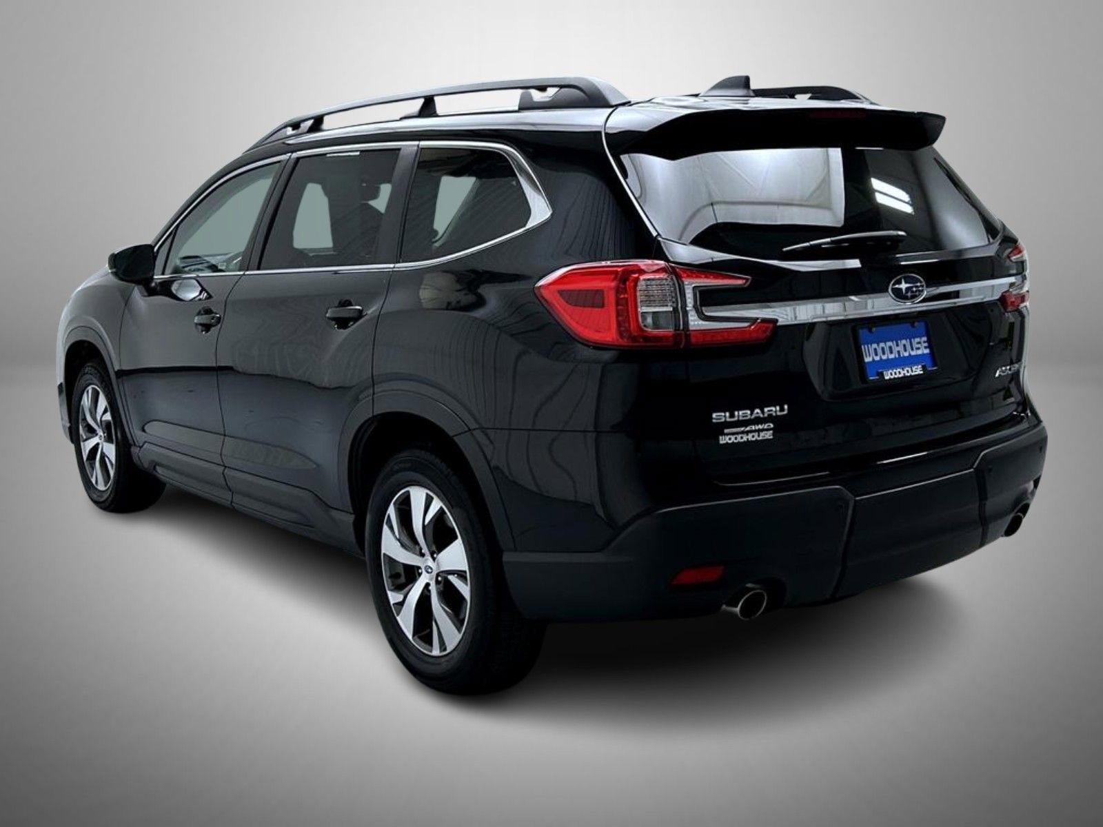 Used 2025 Subaru Ascent Premium AWD/4WD image 7