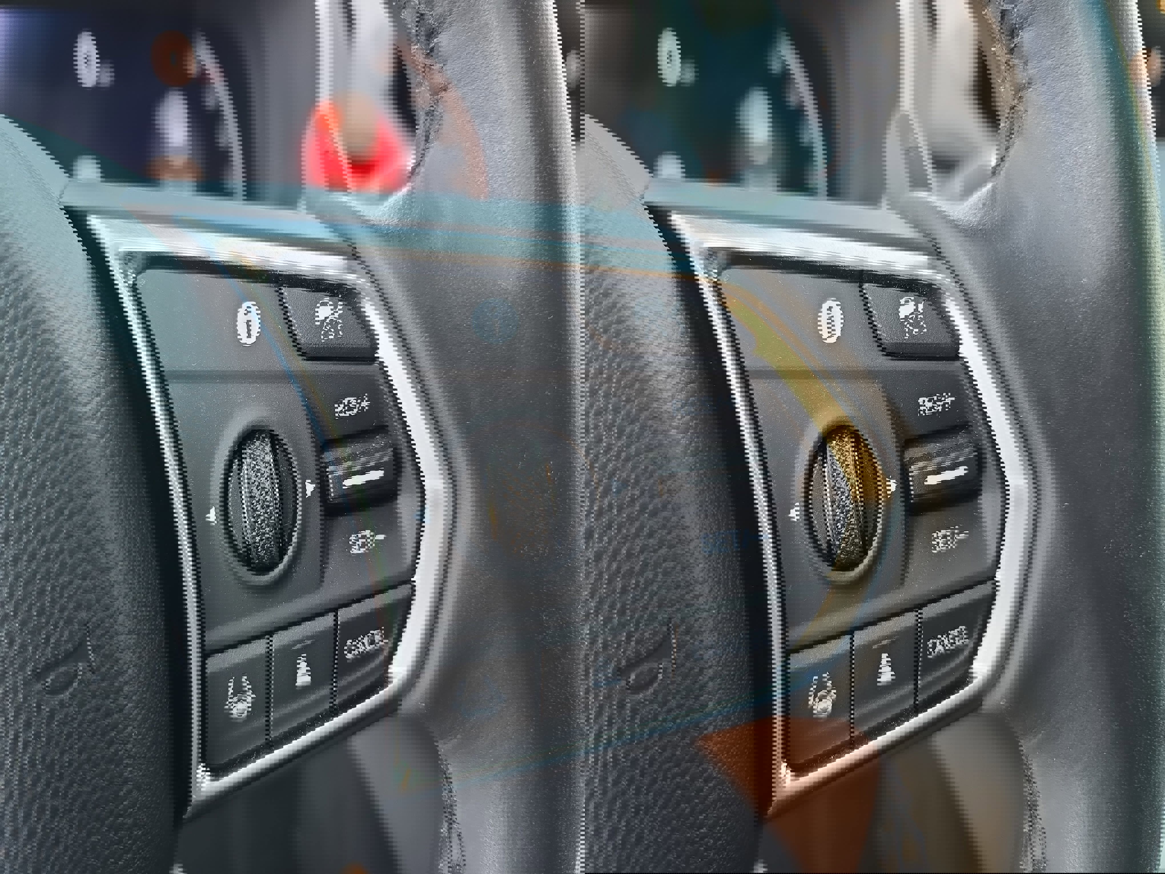 Certified 2023 Acura MDX FWD w/ Technology Package image 18