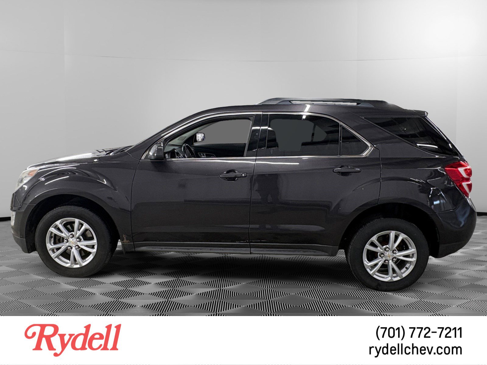 Used 2016 Chevrolet Equinox LT w/ Convenience Package AWD/4WD image 2