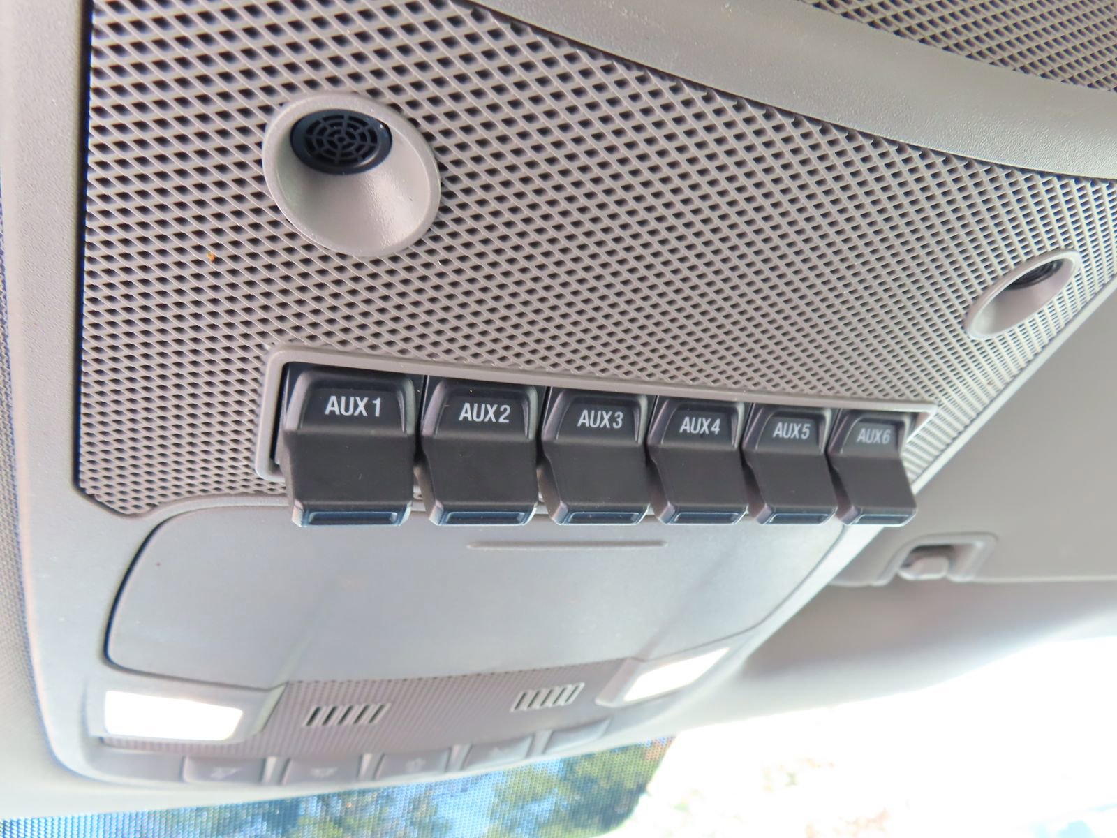 Used 2019 Ford F550 2WD Regular Cab Super Duty image 34