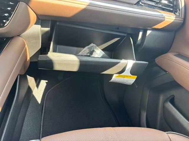 New 2026 Chevrolet Suburban High Country w/ Sun And Tow Package image 31