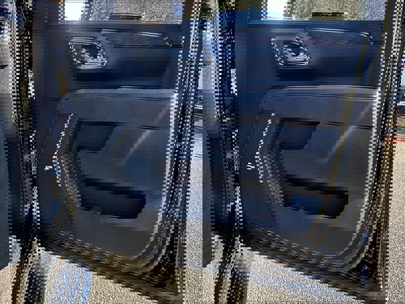 Used 2024 Chevrolet Tahoe LT image 12