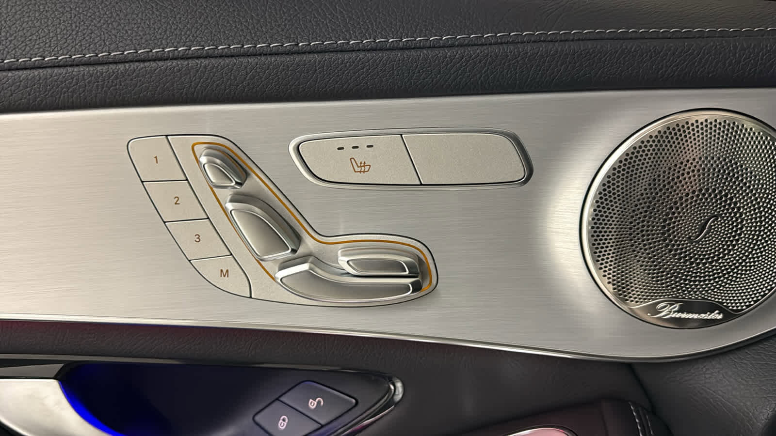 Used 2023 Mercedes-Benz GLC 300 4MATIC Coupe image 17