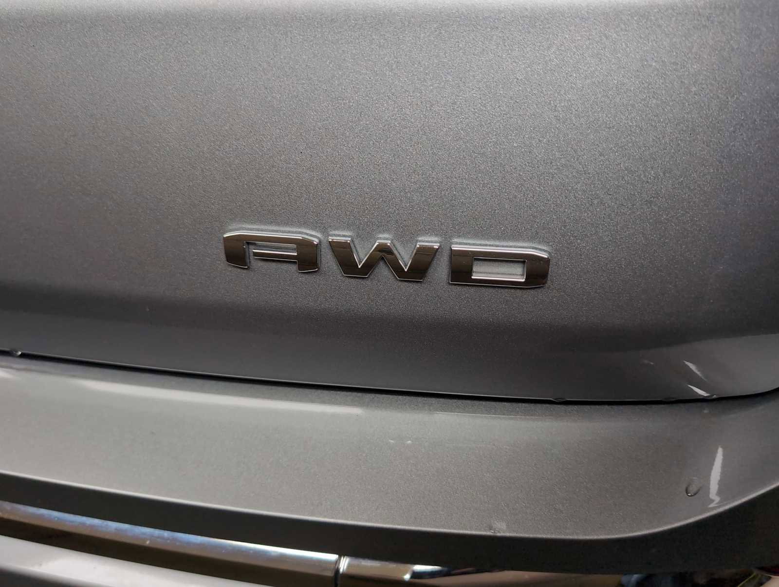 Used 2023 GMC Terrain Denali w/ Denali Premium Package image 33