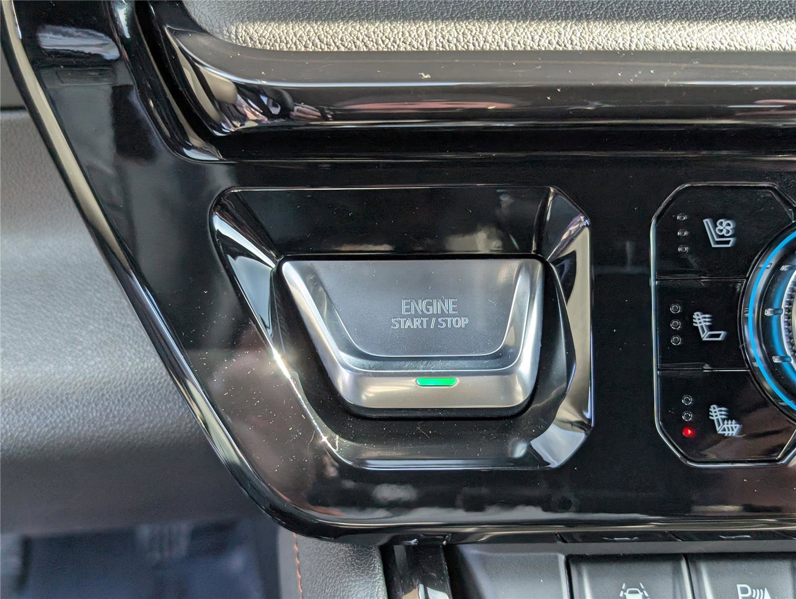 Used 2026 GMC Sierra 1500 AT4 w/ AT4 Premium Package image 27