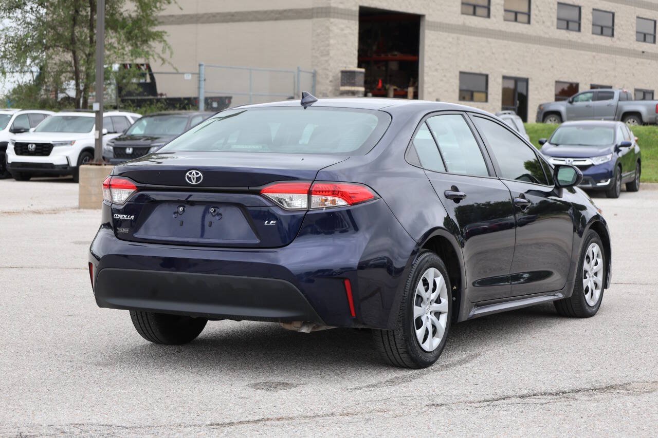 Used 2023 Toyota Corolla LE FWD image 9