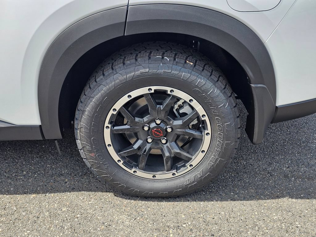 New 2026 Nissan Pathfinder Rock Creek AWD/4WD image 9