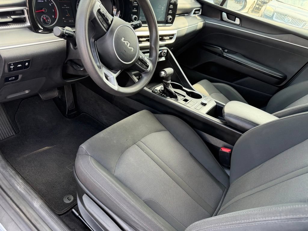 Used 2022 Kia K5 LXS FWD image 18