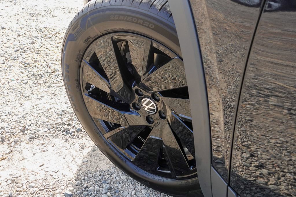 New 2026 Volkswagen Atlas SE image 11