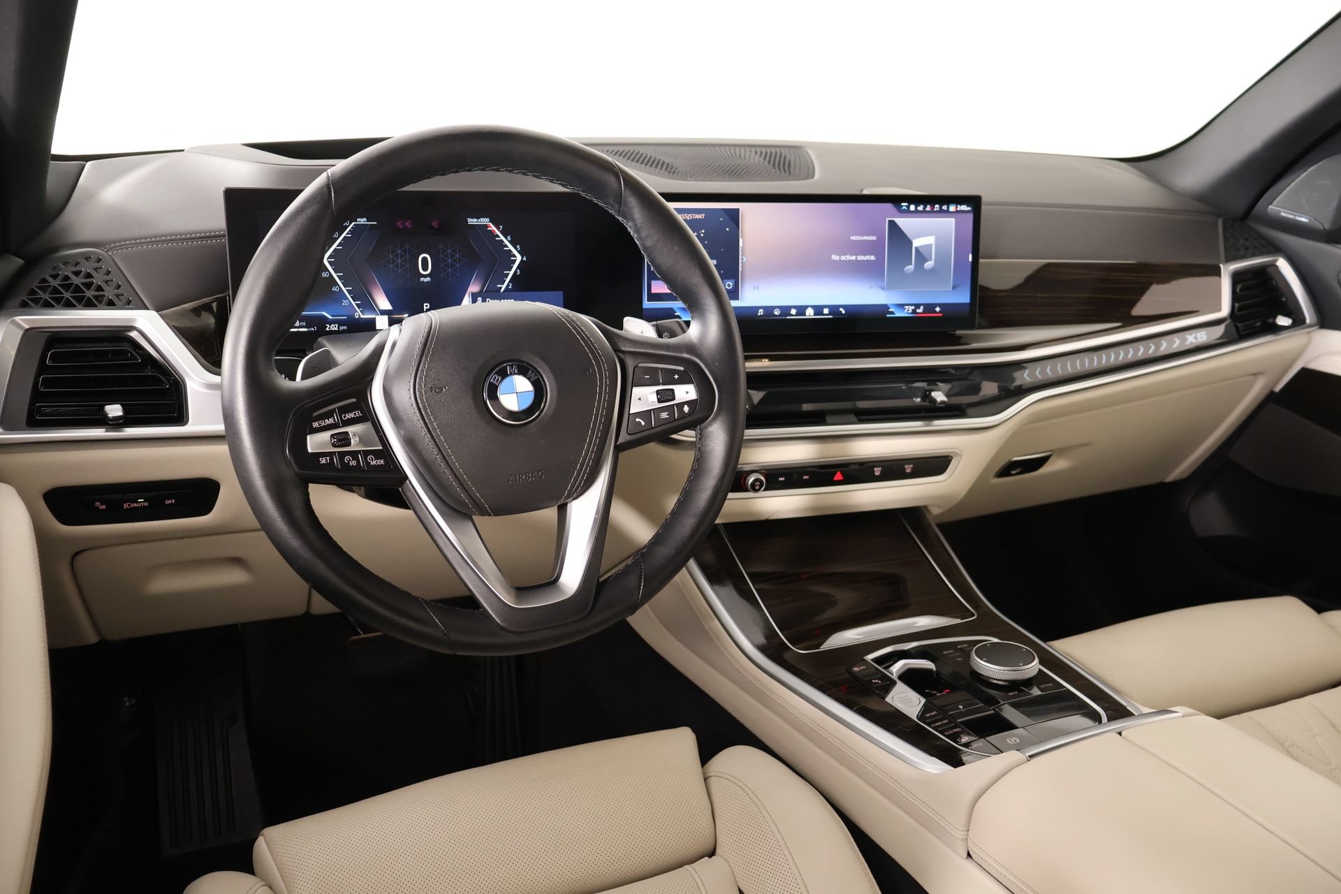 Used 2025 BMW X5 xDrive40i AWD/4WD image 2