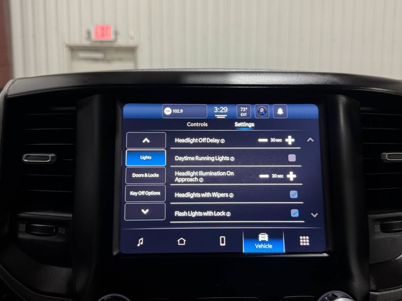 Used 2023 RAM 2500 Tradesman AWD/4WD image 40