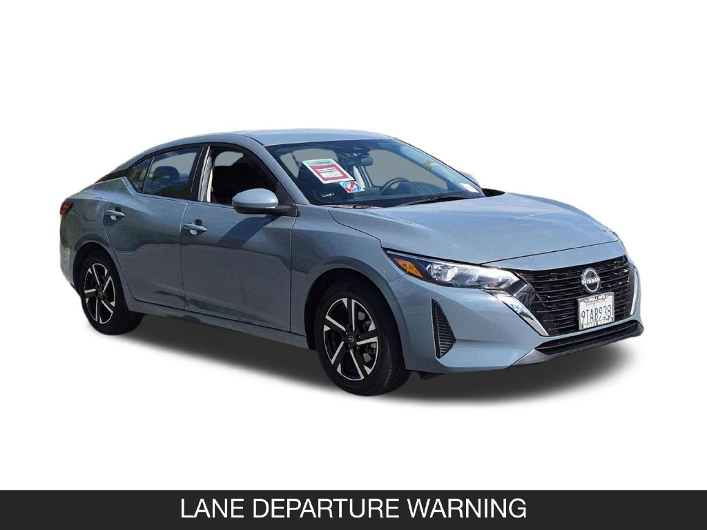 Used 2024 Nissan Sentra SV FWD image 2