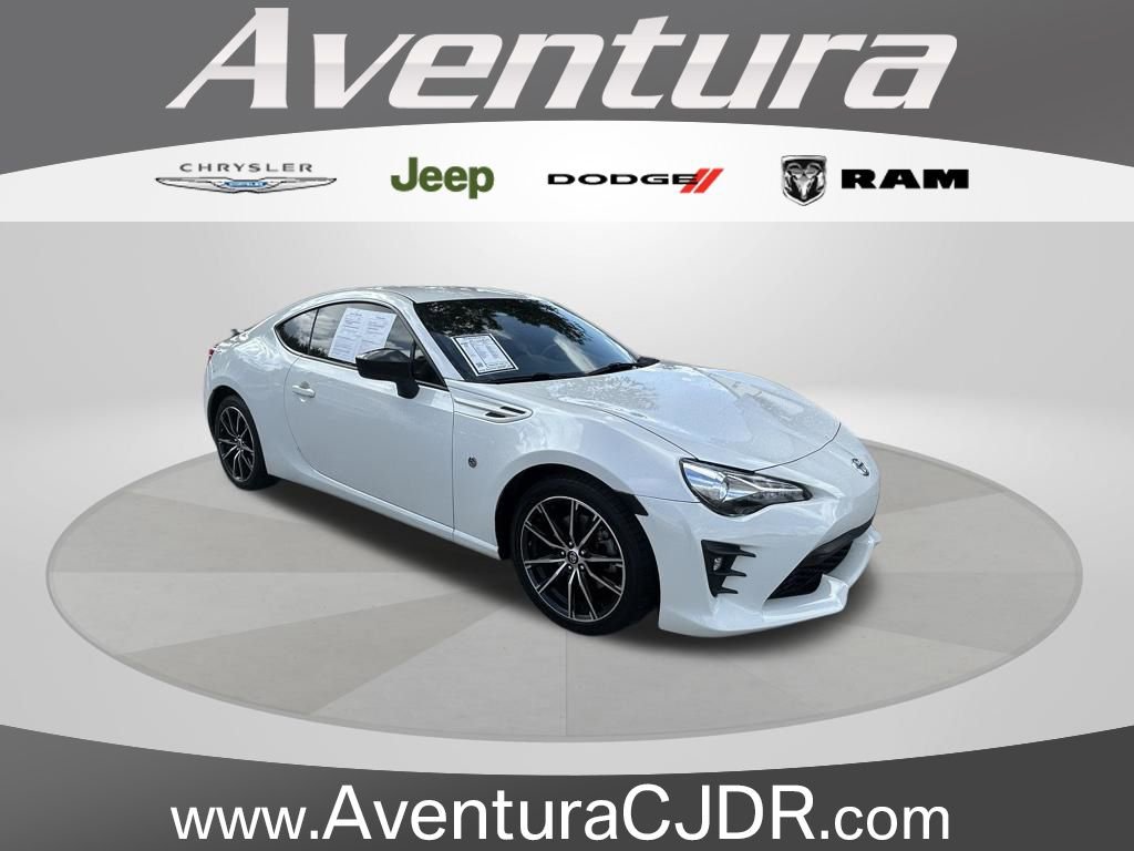 Used 2018 Toyota 86 image 1