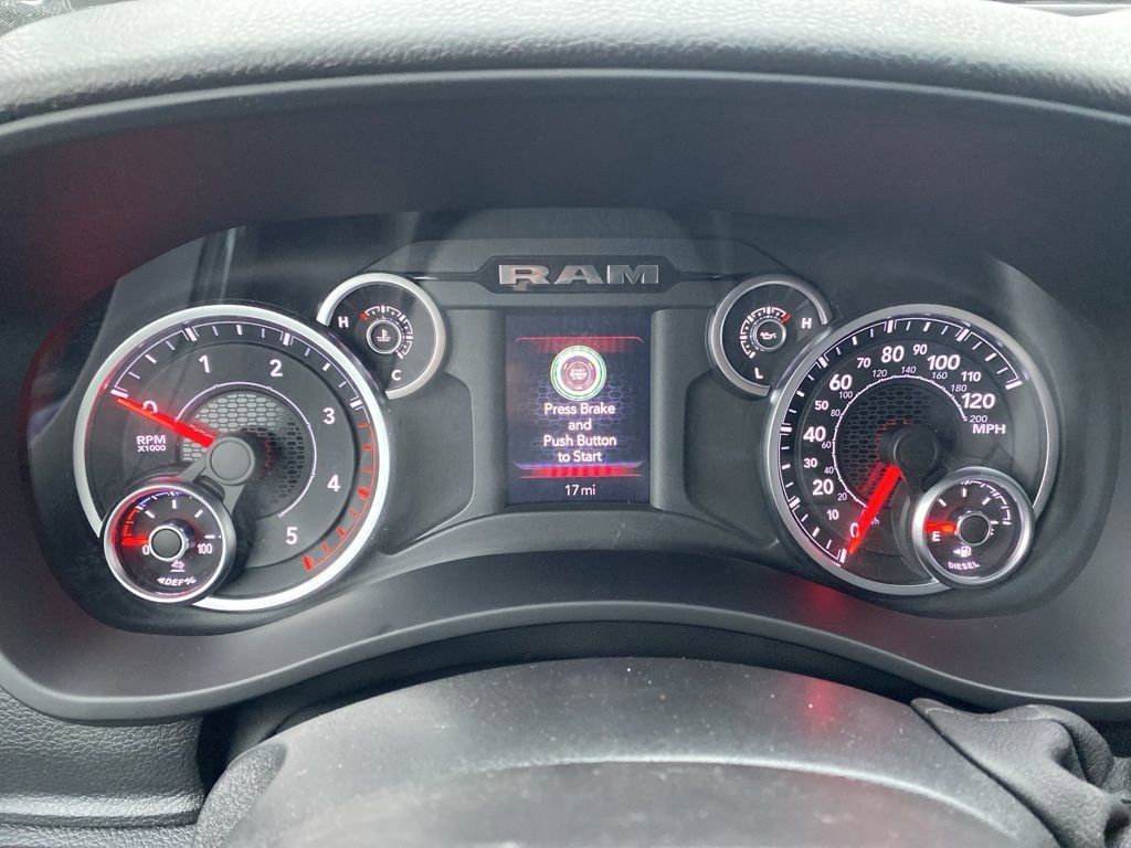 New 2026 RAM 2500 Tradesman AWD/4WD image 25