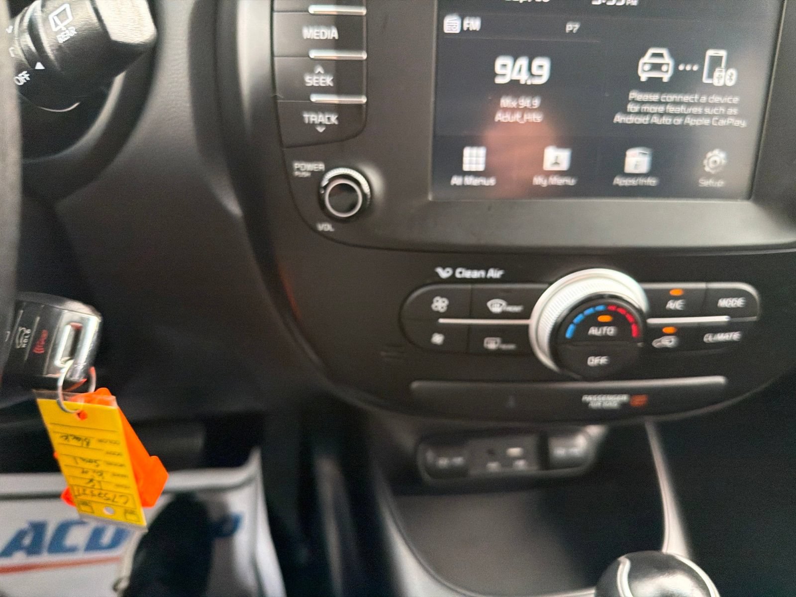 Used 2018 Kia Soul + FWD image 16