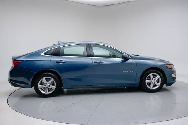 Used 2024 Chevrolet Malibu LT FWD image 8