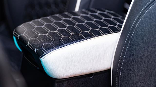 Used 1988 Jeep Grand Wagoneer image 35