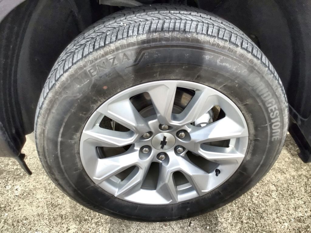 Used 2023 Chevrolet Silverado 1500 Custom image 34