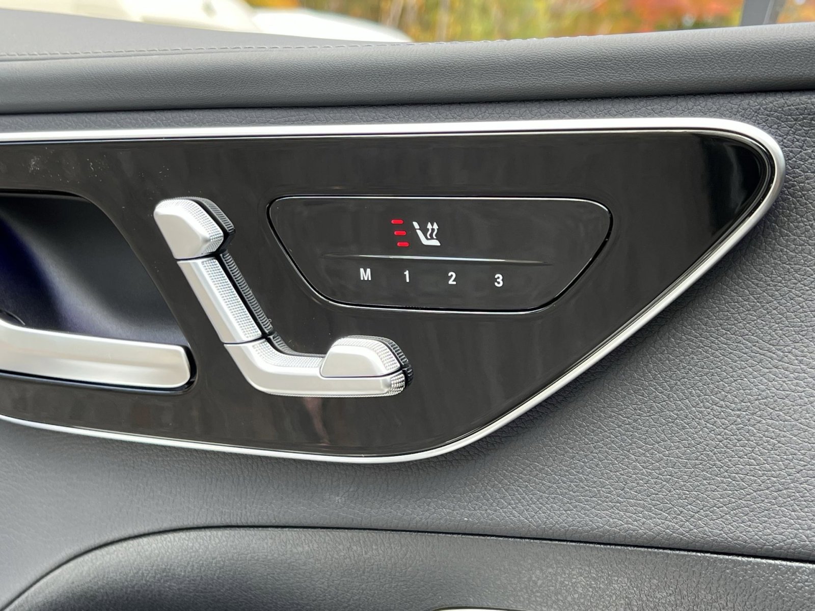 New 2026 Mercedes-Benz C 300 4MATIC Sedan image 33