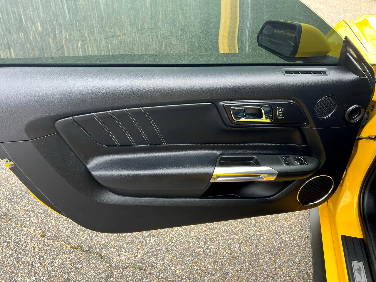 Used 2015 Ford Mustang GT Premium w/ Enhanced Security Package image 29