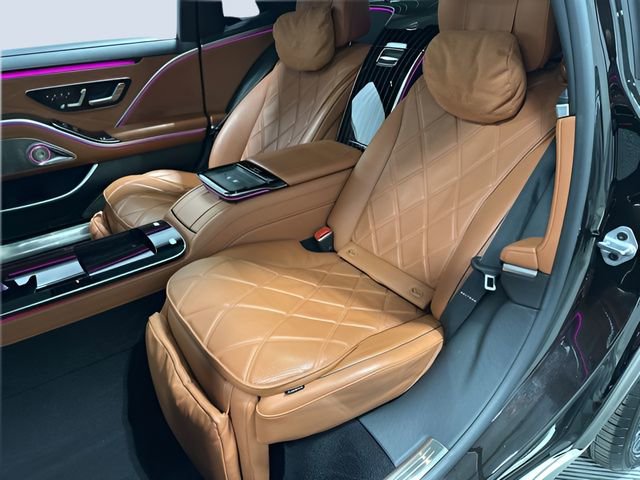 Used 2021 Mercedes-Benz Maybach S 580 4MATIC image 32