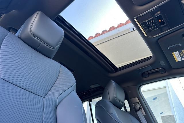 New 2026 Lexus LX 600 4WD w/ Luxury Package image 16