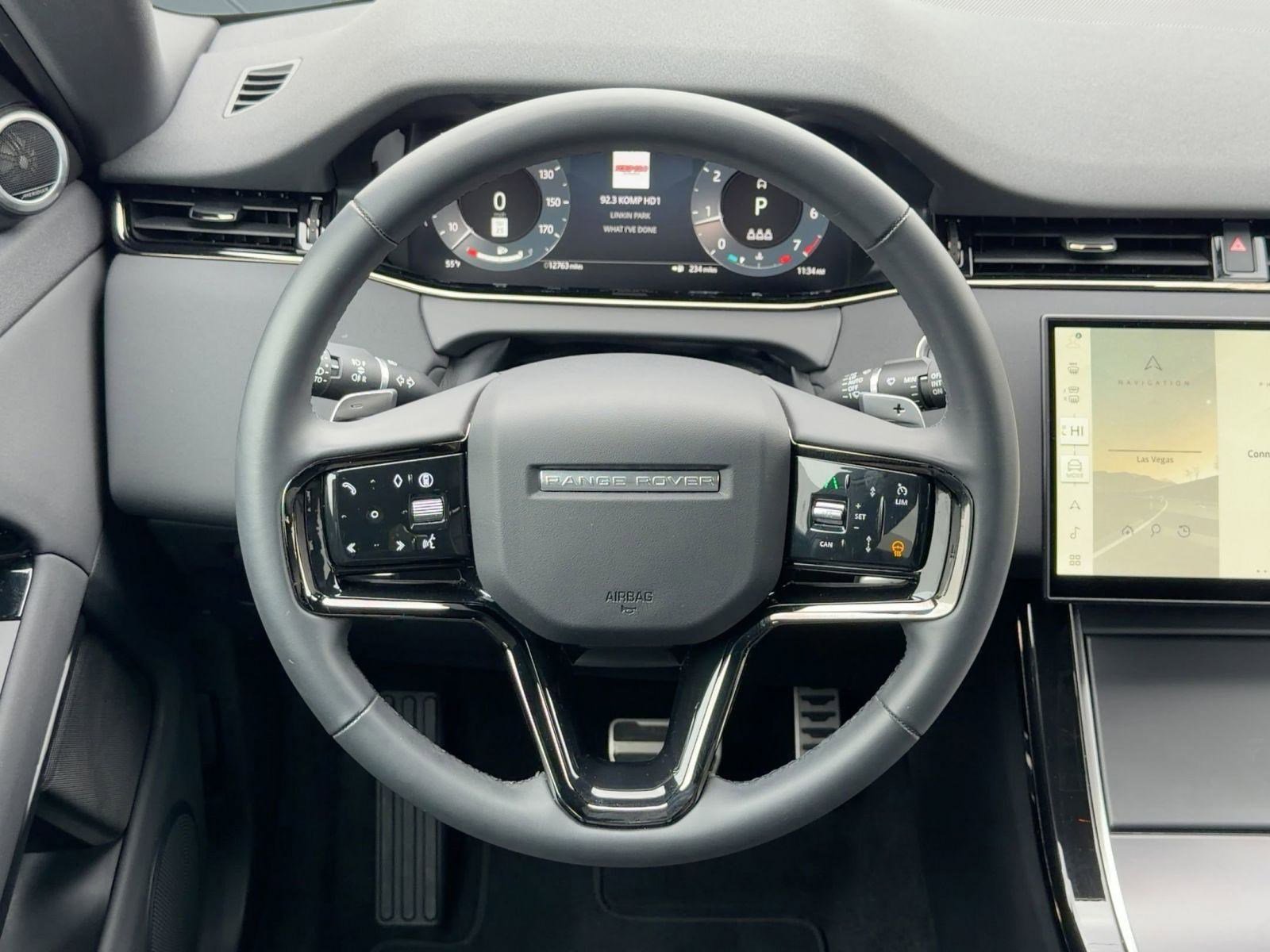 Used 2024 Land Rover Range Rover Evoque Dynamic SE image 13