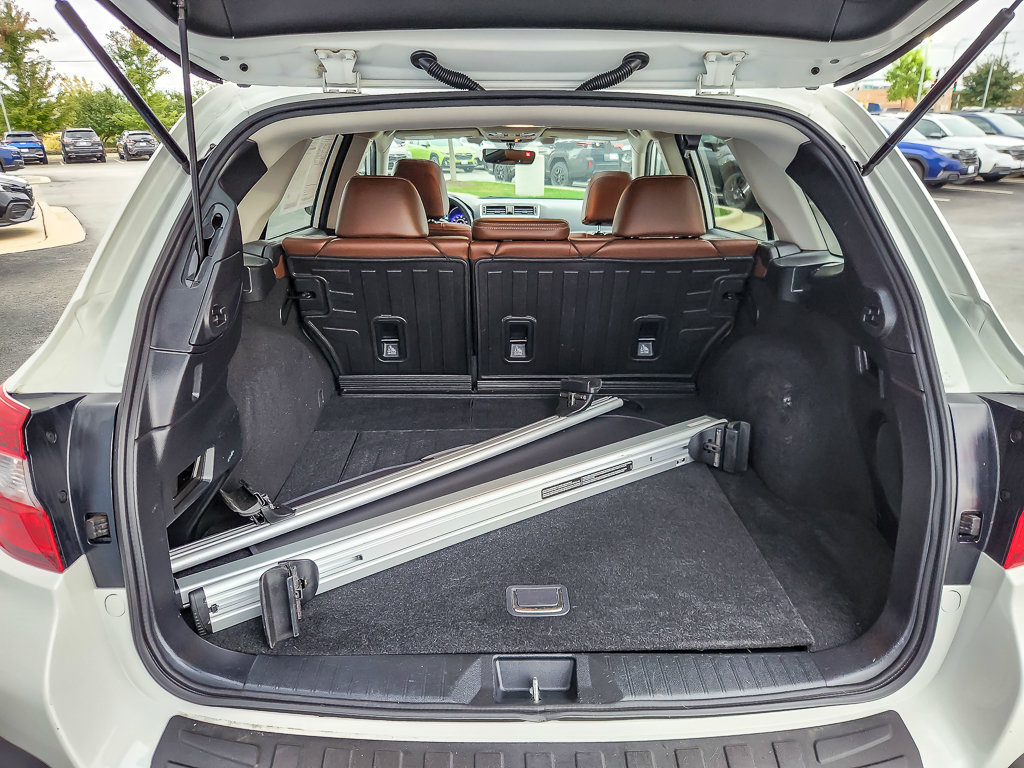 Used 2019 Subaru Outback 2.5i Touring w/ Popular Package #3A AWD/4WD image 19